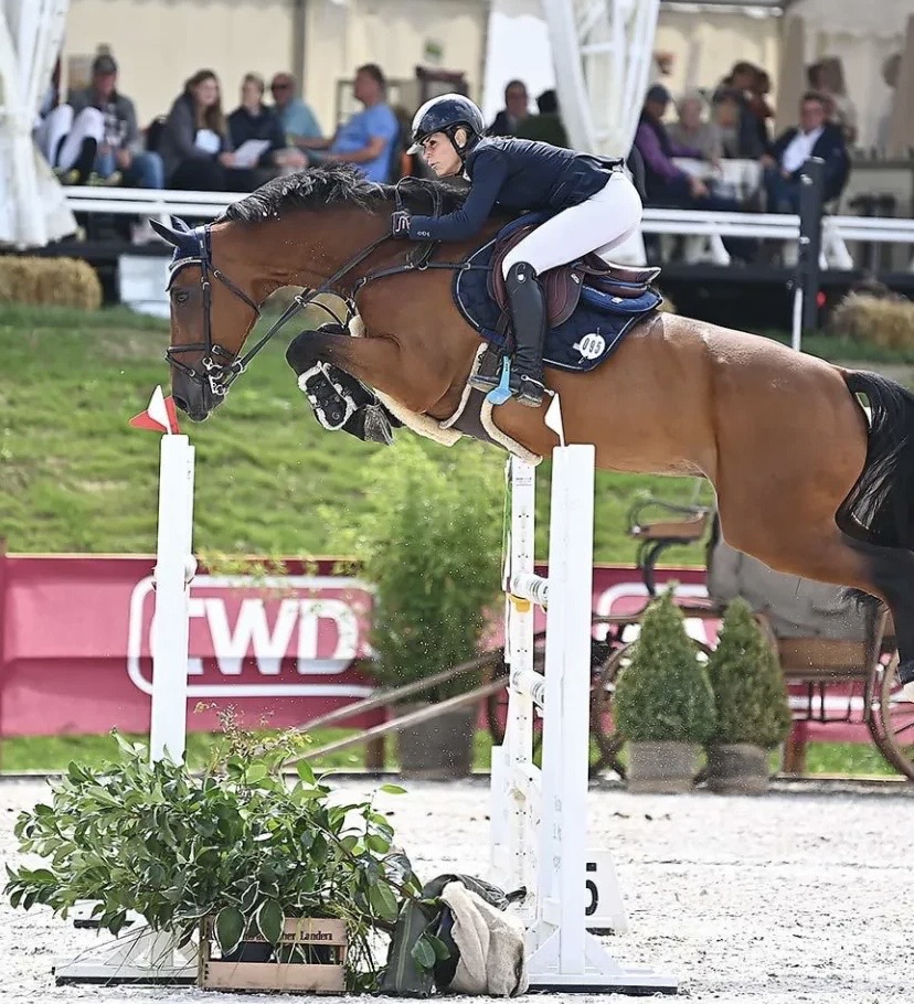 Katamo JK jumping